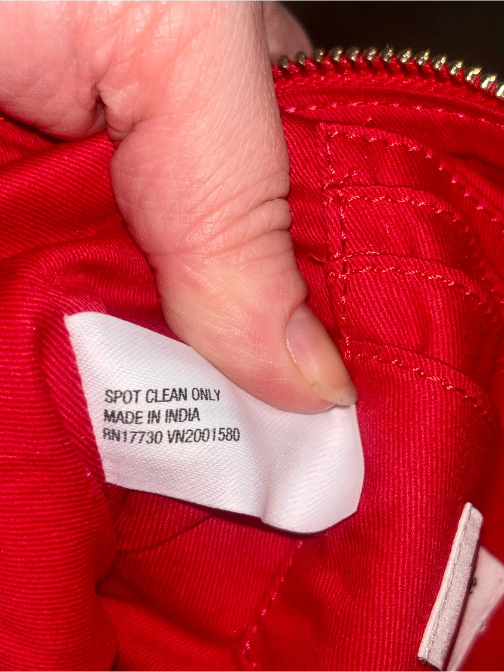 Kate Spade Red Going to Target Clutch & Pepper kitchen Towel Duo NWT! - Picture 5 of 9